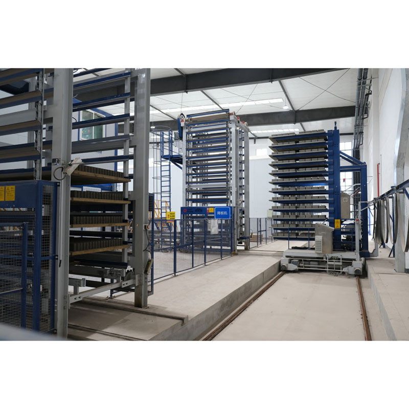 புதுமையான பொருட்கள் துணை இயந்திரங்களின் செயல்திறனை எவ்வாறு மேம்படுத்துகின்றன?